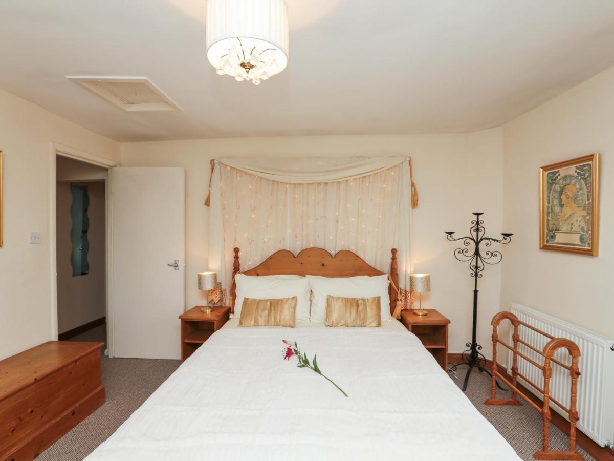 Rose Cottage Crosby  エクステリア 写真